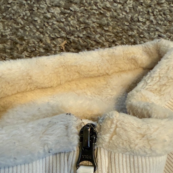 North Face Cream Fleece Zip-Up Jacket - Picture 3 of 7